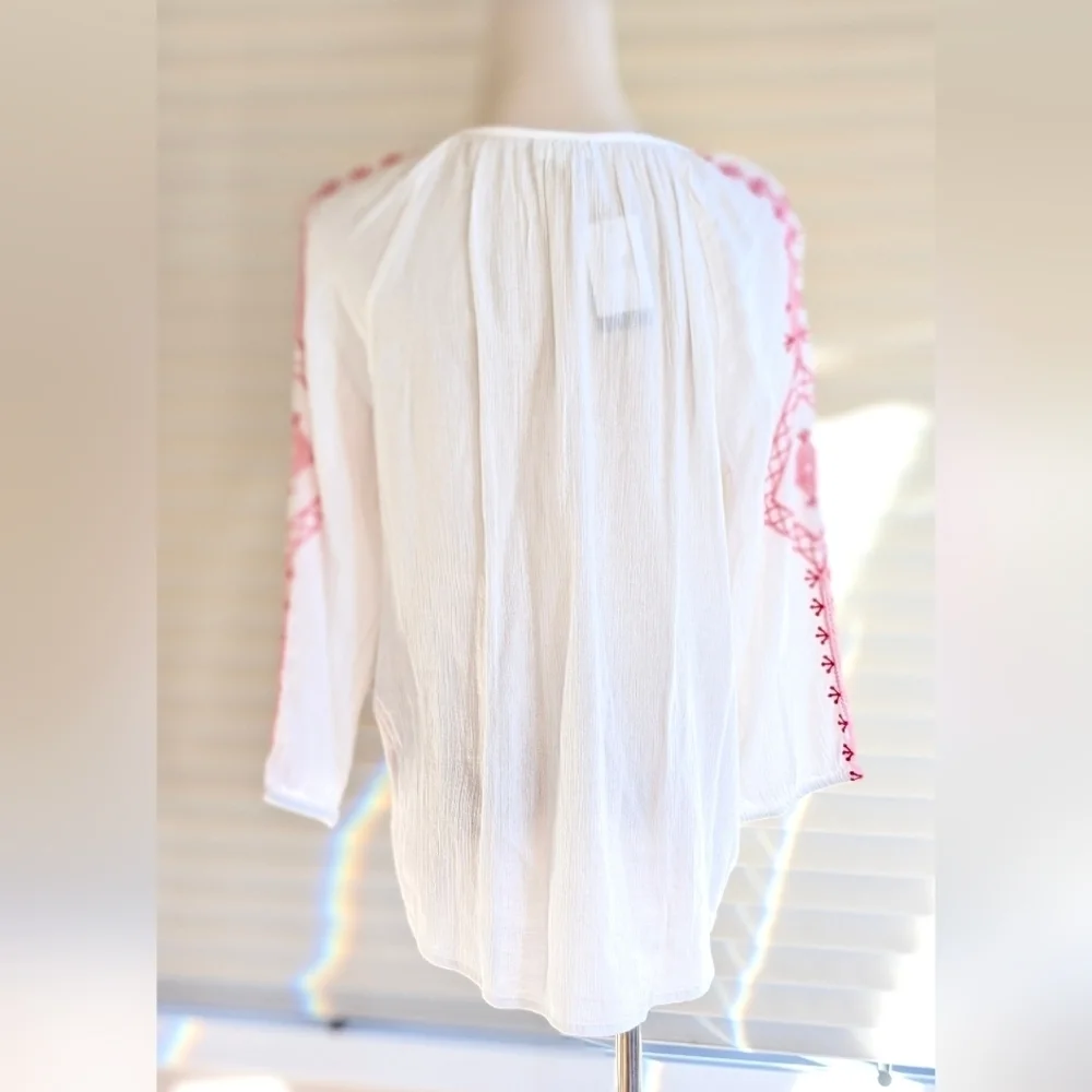 J.Jill Women’s white with red Tribal accents blouse Size Small - Picture 3 of 8